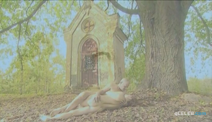 8. Marketa Hrubesova nude – Boží duha (2007)