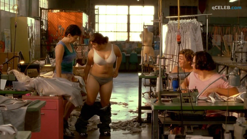 8. America Ferrera sexy – Real Women Have Curves (2002)