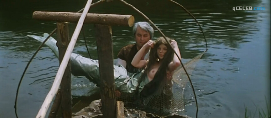 3. Elen Rychtrmocova nude, Monika Halova nude – Pan Vok odchází (1979)