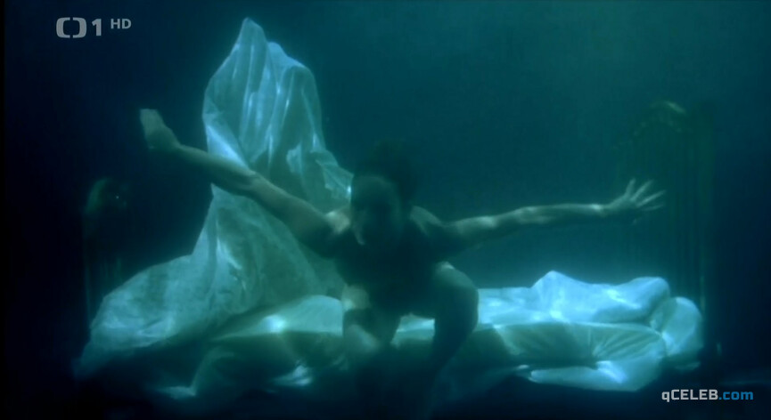 17. Zuzana Kanoczova nude – Heaven, Hell ... Earth (2009)