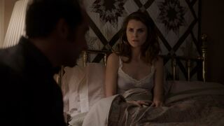Keri Russell sexy– The Americans s04e02 (2016) – The Americans (2016)