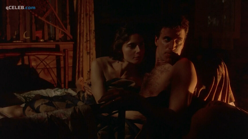 8. Isabella Rossellini sexy, Sean Young sexy – Cousins (1989)