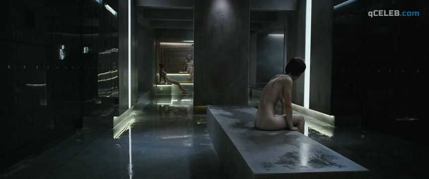 8. Sammy Boonstra nude, Imaan Hammam nude – Nude Area (2014)
