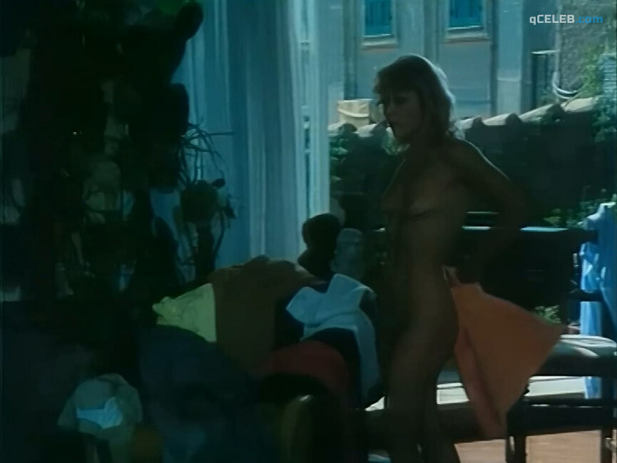 1. Ute Christensen nude – Le Tiroir secret (1986)