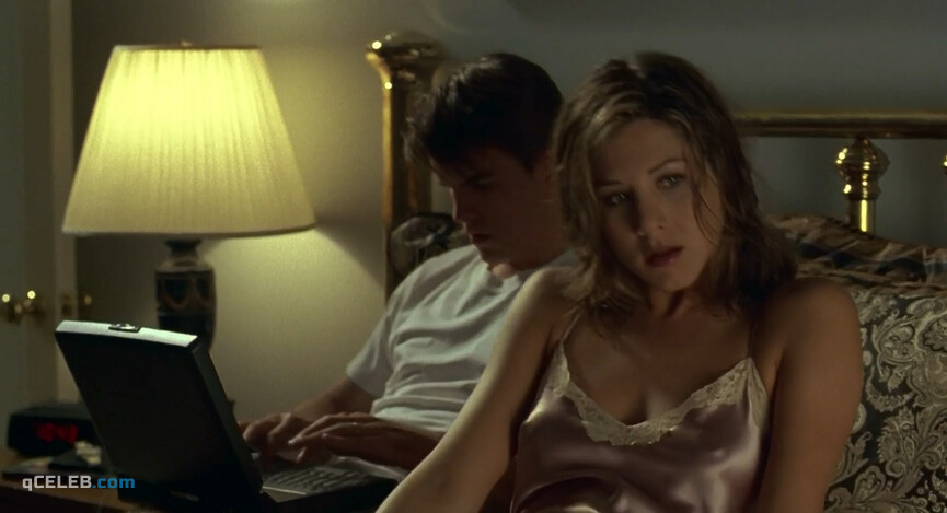18. Jennifer Aniston sexy, Maxine Bahns sexy – She's the One (1996)