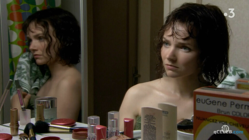 6. Sophie Quinton nude – Quand vient la peur... (2010)