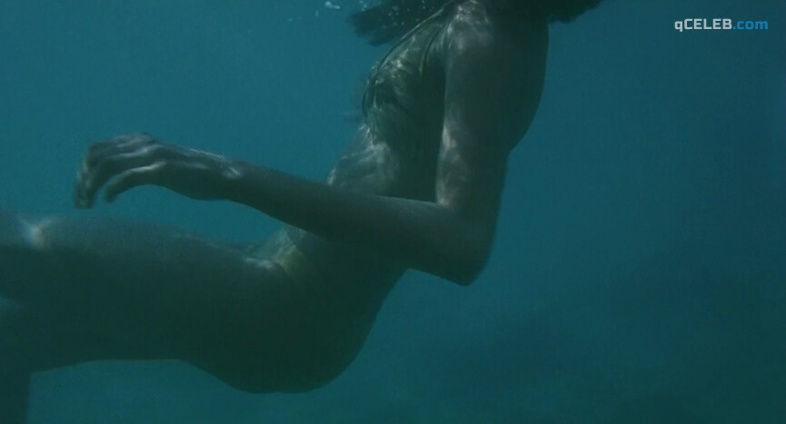 2. Zoe Saldana sexy – Haven (2004)