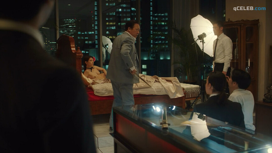 3. Hyunri nude, Ami Tomite nude – The Naked Director s01e03 (2019)