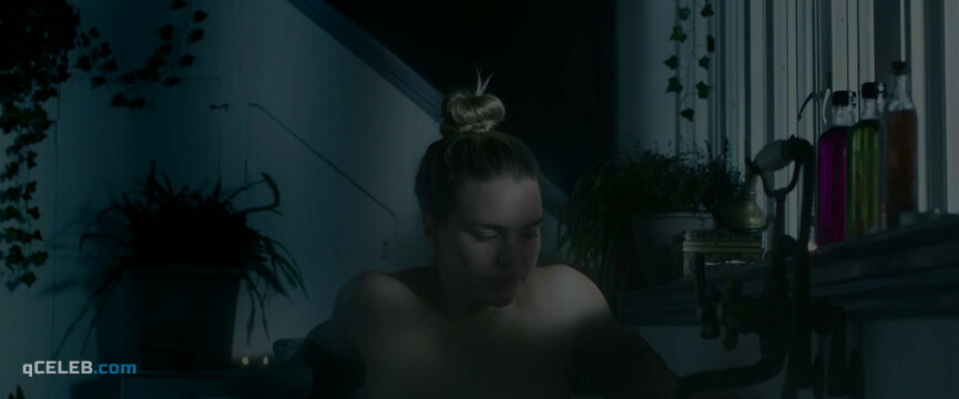 6. Olivia Larsen nude, Kelli Berglund sexy – Ghost in the Graveyard (2019)