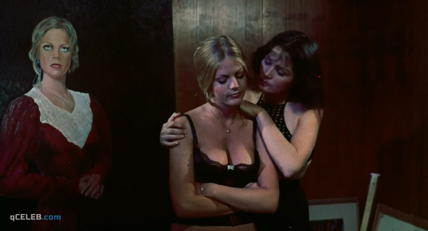 20. Candice Rialson nude, Joan Blackman nude – Pets (1974)