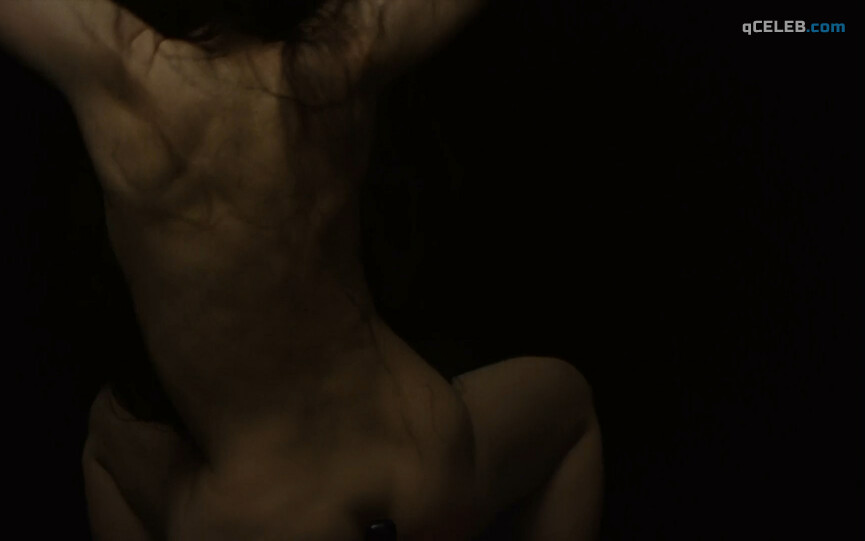 4. Mia Goth nude, Juliette Binoche nude – High Life (2018)