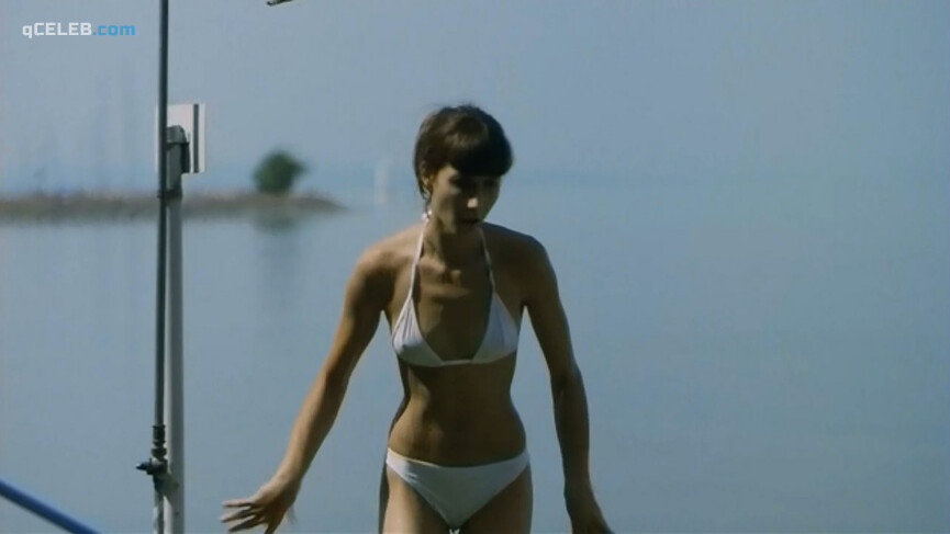 3. Judit Rezes nude, Gabriella Hamori nude – Eastern Sugar (2004)