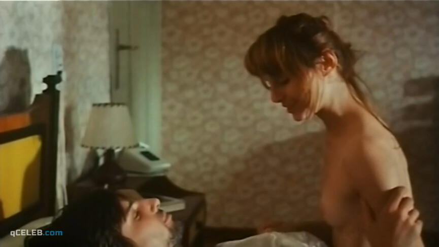 6. Sabrina Paravicini nude, Stella Vordemann nude – The Sandman (1993)