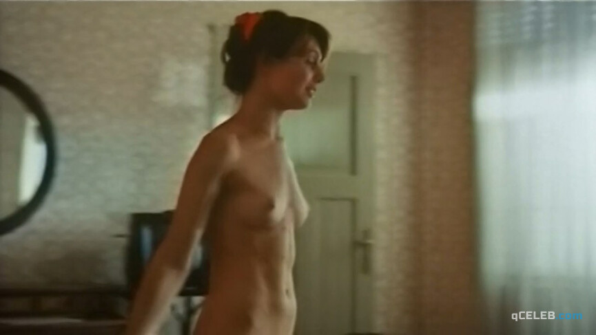 8. Sabrina Paravicini nude, Stella Vordemann nude – The Sandman (1993)