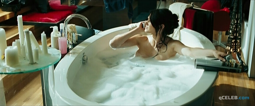 5. Lucie Laurier nude – Nitro (2007)
