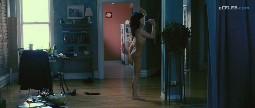 2. Leah Cairns nude – 88 Minutes (2007)