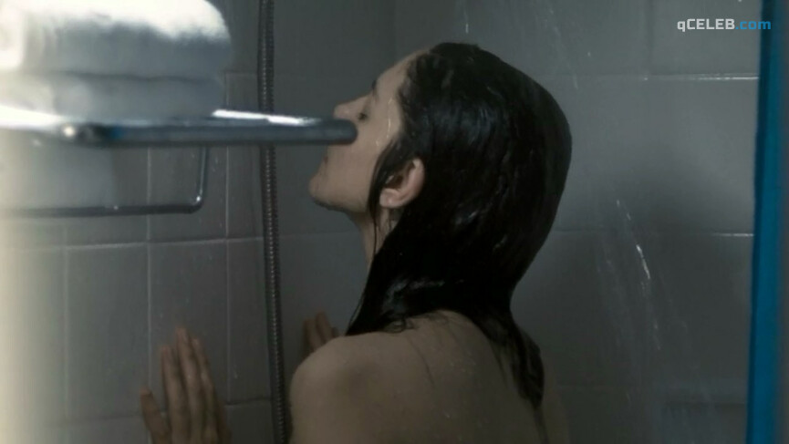 3. Ronit Elkabetz sexy – Invisible (2011)