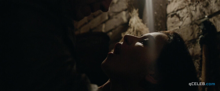 3. Dorka Gryllus nude – Unleashed (2015)