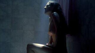 Leonor Seixas nude – A Passagem da Noite (2003)