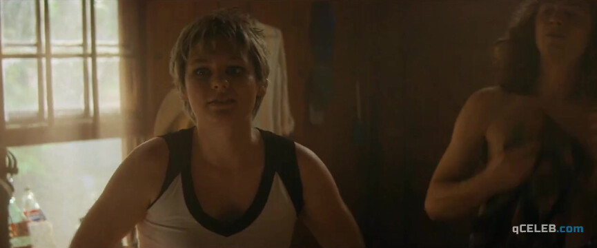 3. Ryan Simpkins sexy – Fear Street: 1978 (2021)