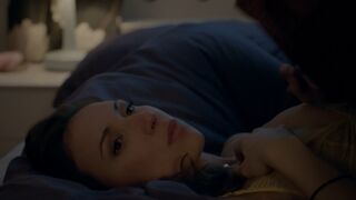 Esther Smith sexy – Skins s07e05 (2013)
