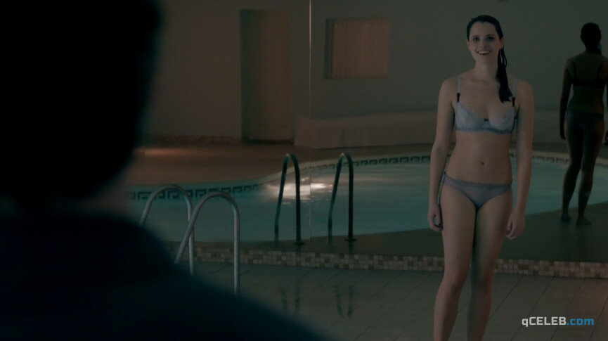 10. Esther Smith sexy – Skins s07e05 (2013)