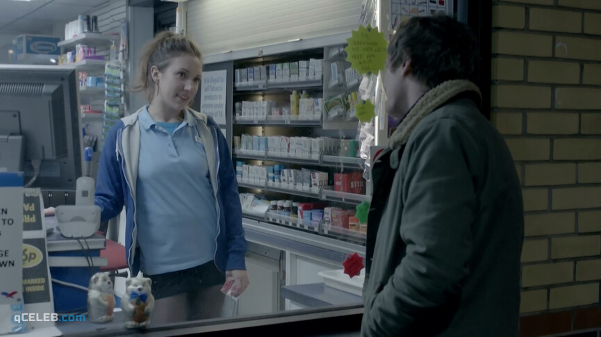 2. Esther Smith sexy – Skins s07e05 (2013)