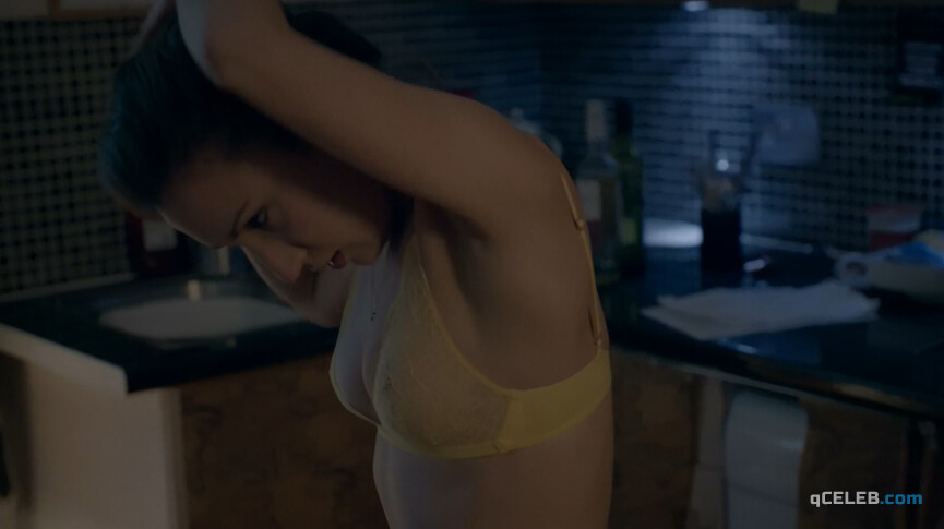 6. Esther Smith sexy – Skins s07e05 (2013)