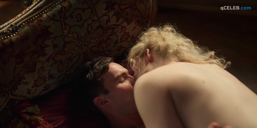 3. Elle Fanning nude – The Great s02e10 (2021)