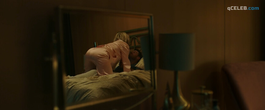 2. Haley Bennett sexy – Swallow (2019)