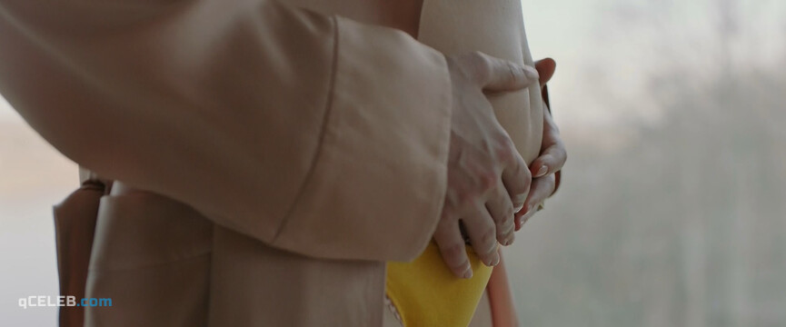 6. Haley Bennett sexy – Swallow (2019)