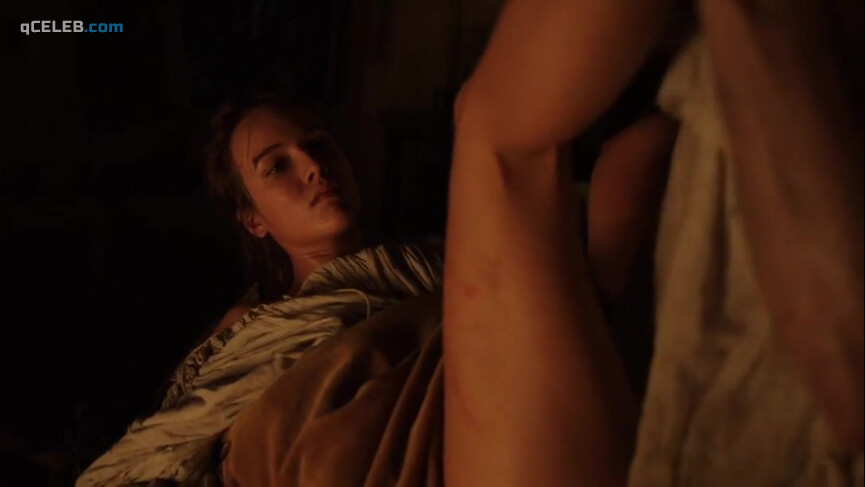 4. Tereza Voriskova sexy – Borgia s01e04 (2011)