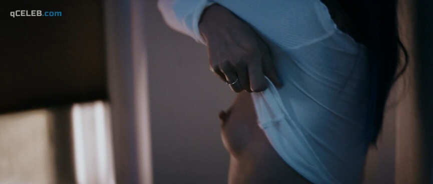17. Peri Baumeister nude – 9 Days Awake (2020)