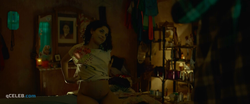 8. Claudia Pineda nude – ZeroZeroZero s01e02 (2020)