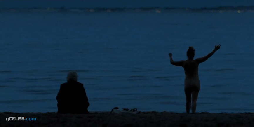10. Birthe Neumann nude, Marianne Hogsbro nude – Happy Ending (2018)