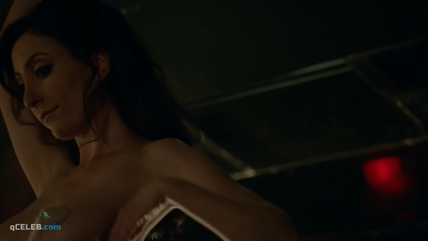 8. Trixie Minx sexy – Quarry s01e02 (2016)