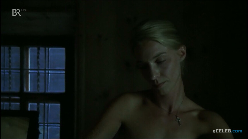 2. Julia Heinze nude – Apollonia (2005)