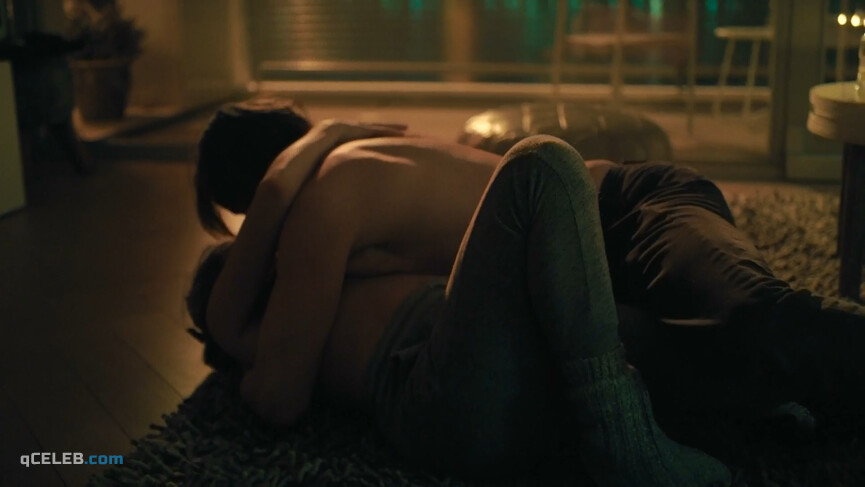 12. Charlie Dagelet nude, Renee de Gruijl nude, Frieda Barnhard nude – Mocro Maffia s01 (2018)