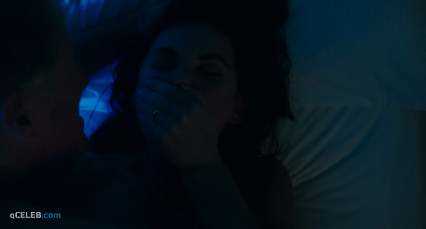 2. Julianna Margulies sexy – Three Christs (2017)