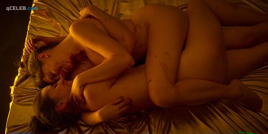 10. Martina Cariddi nude, Claudia Salas nude – Elite s04e05 (2021)