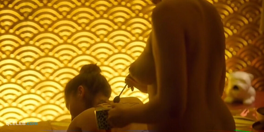8. Martina Cariddi nude, Claudia Salas nude – Elite s04e05 (2021)