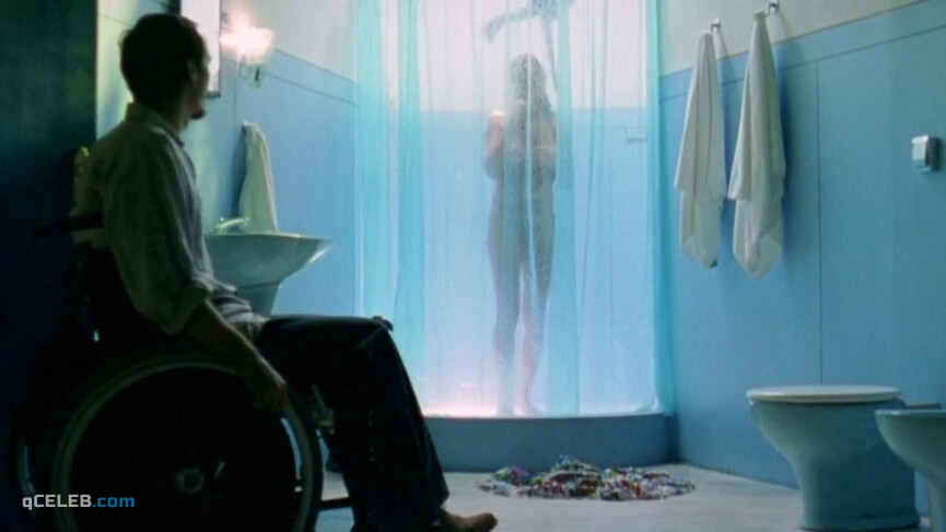 8. Mariana Loureiro nude – Carmo, Hit the Road (2008)