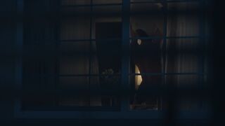 Jessica McNamee sexy, Jean Louisa Kelly sexy – The Neighbor (2018)