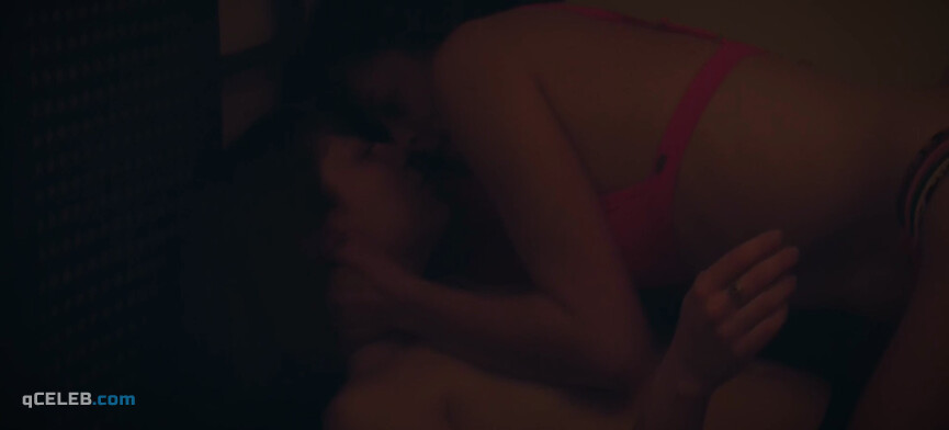 10. Julia Gratens nude, Athena Zelcovich nude, Noellie Thibault nude – Special Partners (2018)