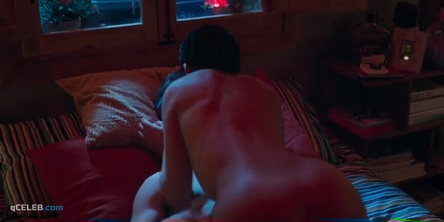 5. Carla Diaz nude – Elite s04e02 (2021)