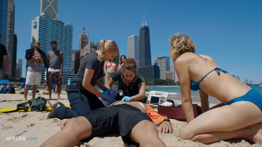 3. Kate Smith sexy – Chicago Fire s04e02 (2015)