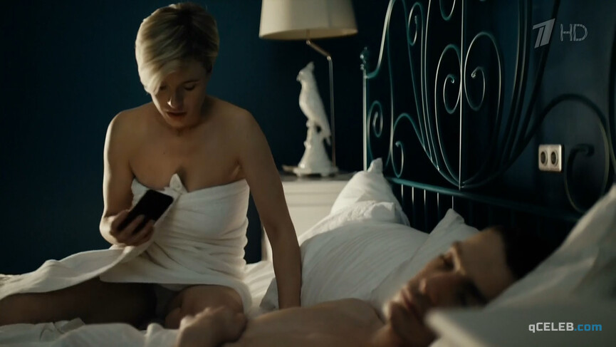 11. Viktoriya Maslova nude, Ekaterina Primorskaya sexy – Trigger s01e08 (2020)