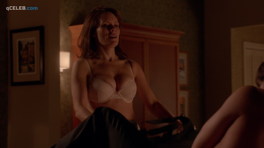 5. Emily Swallow sexy – How to Get Away with Murder s02e15 (2016)