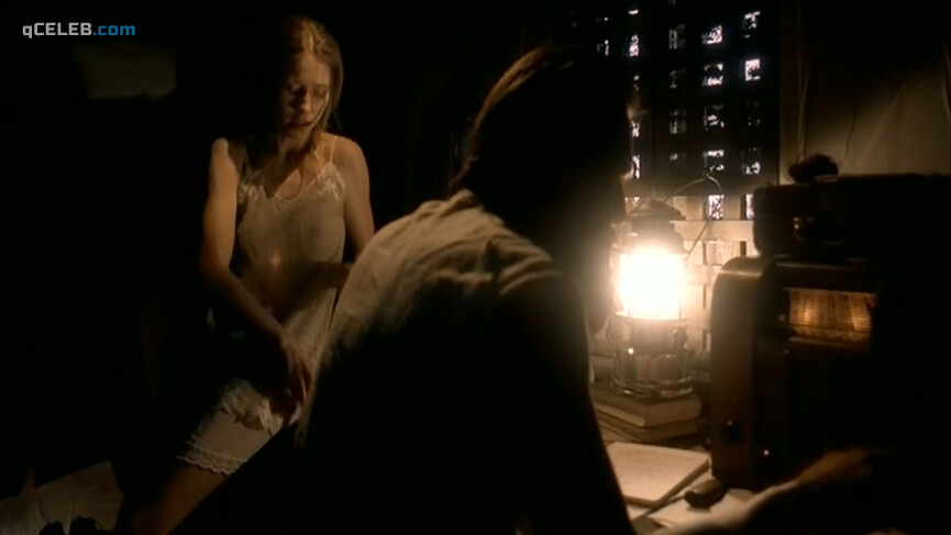 5. Katariina Unt (Katariina Lauk) nude – Somnambulance (2003)