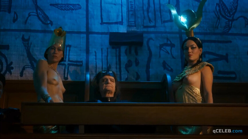 2. Arielle Dombasle nude, Zoe Le Ber nude, Laetitia Carrere nude, Caroline Chaspoul nude – Alien Crystal Palace (2018)